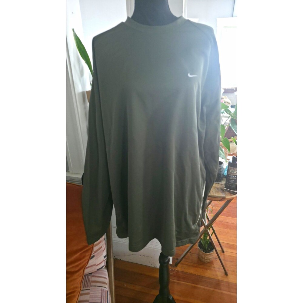 Nike Men's 2XL Gray Long Sleeve Lightweight Logo Pullover Crew Neck Shirt